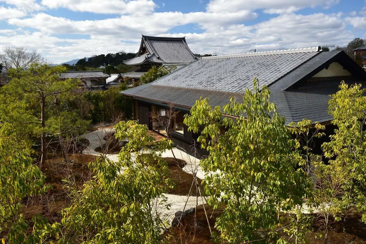 Aoi Suites At Nanzenji Modern & Traditional Japanese Style Kyoto Villa